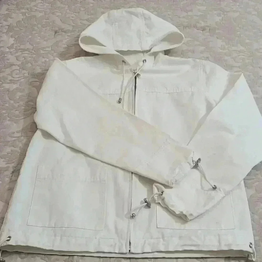 Liz Claiborne White Jacket 